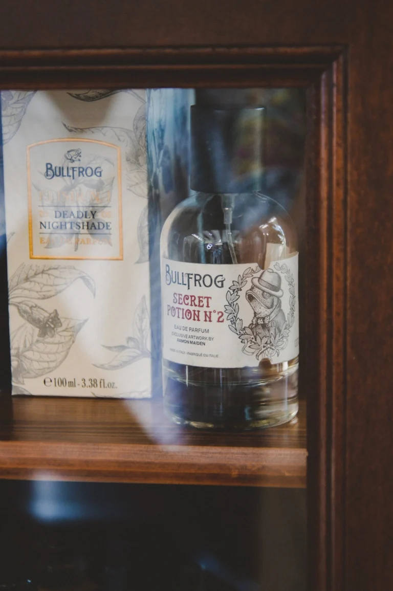 Wood Barber Shop Vigonza WOOD BARBER SHOP VIGONZA Secret potion Bullfrog