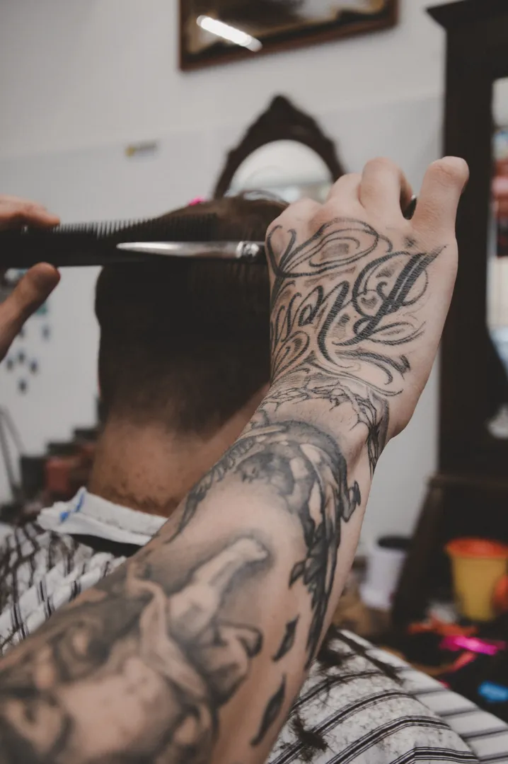 Wood Barber Shop Vigonza Wood Barbershop Servizi Padova Vigonza barberia taglio uomo capelli e barba